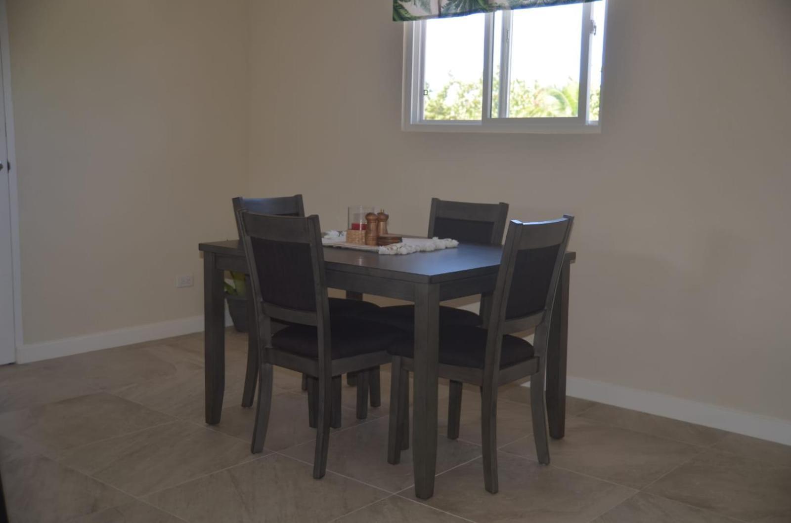 Ixoras Beach Apartments 圣彼得教区 客房 照片